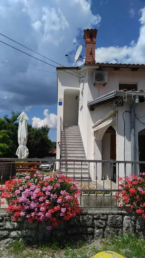 Apartmani Roberta Jurdani